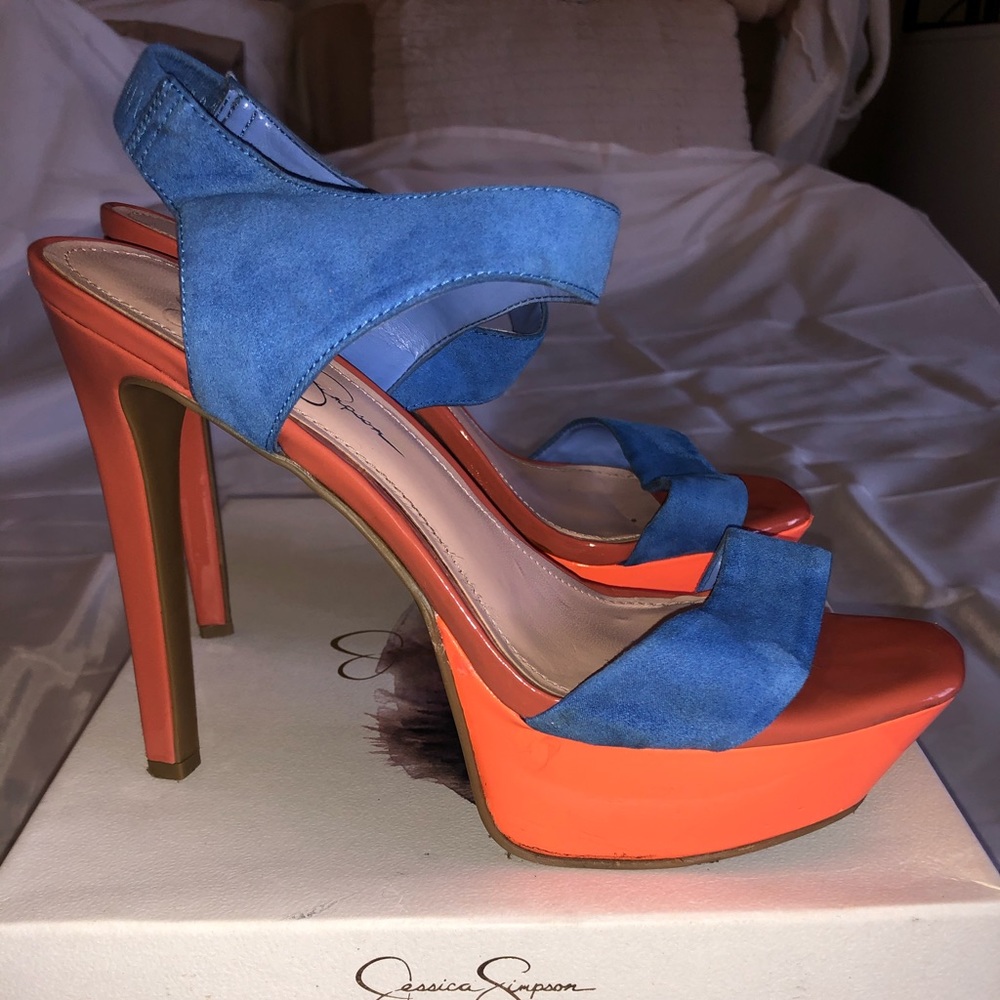 Jessica Simpson Suede Platform Sandals ‼️